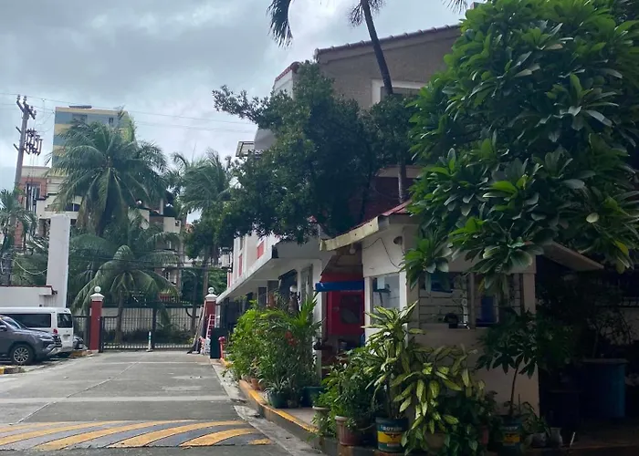 Philippians At Bayview 3 Garden Homes Near Airport Manila