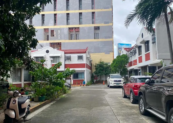 Philippians At Bayview 3 Garden Homes Near Airport Manila